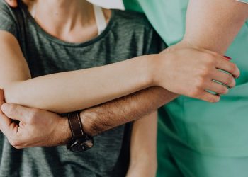 Gaziemir Fizik Tedavi